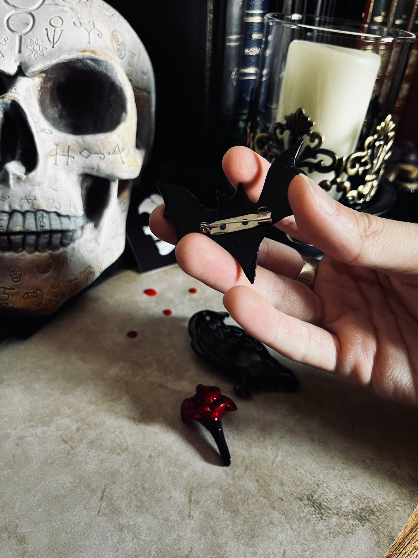 Broche chauve-souris « Melancolia »