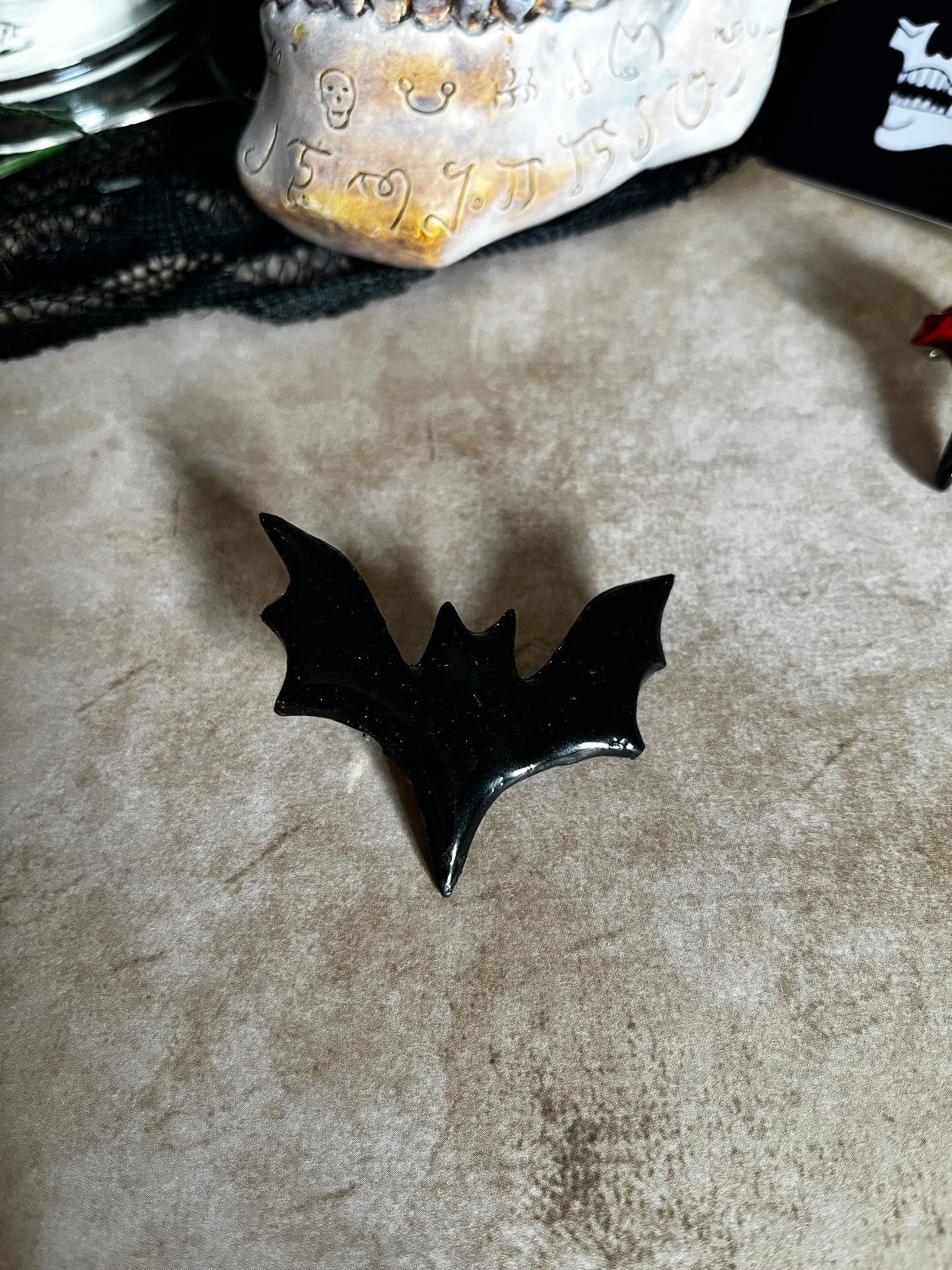 Broche chauve-souris « Melancolia »